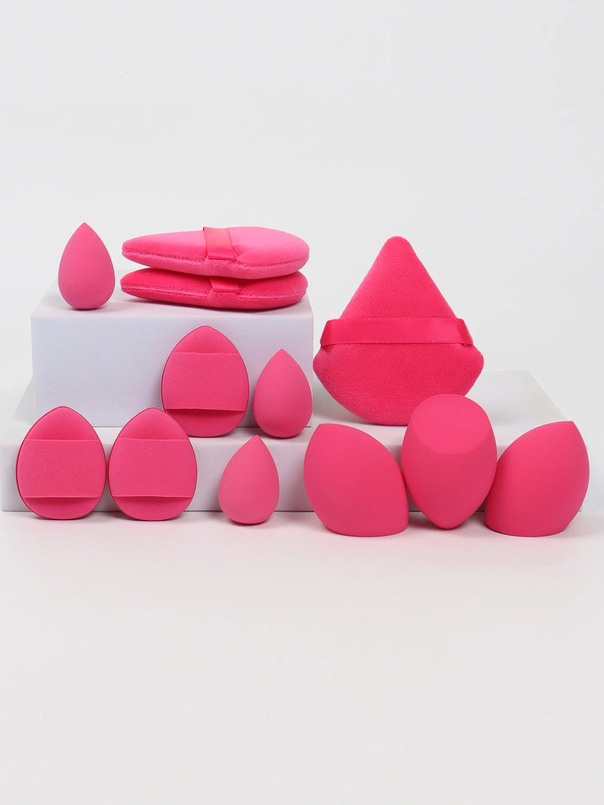 Dream Blend Sponge Set with loose powder puffs and blending sponges